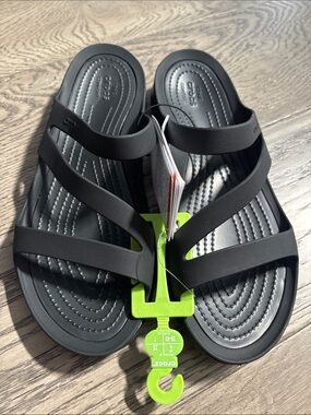 CROCS women’s Black Triple-Strap Slide Sandals size 7
